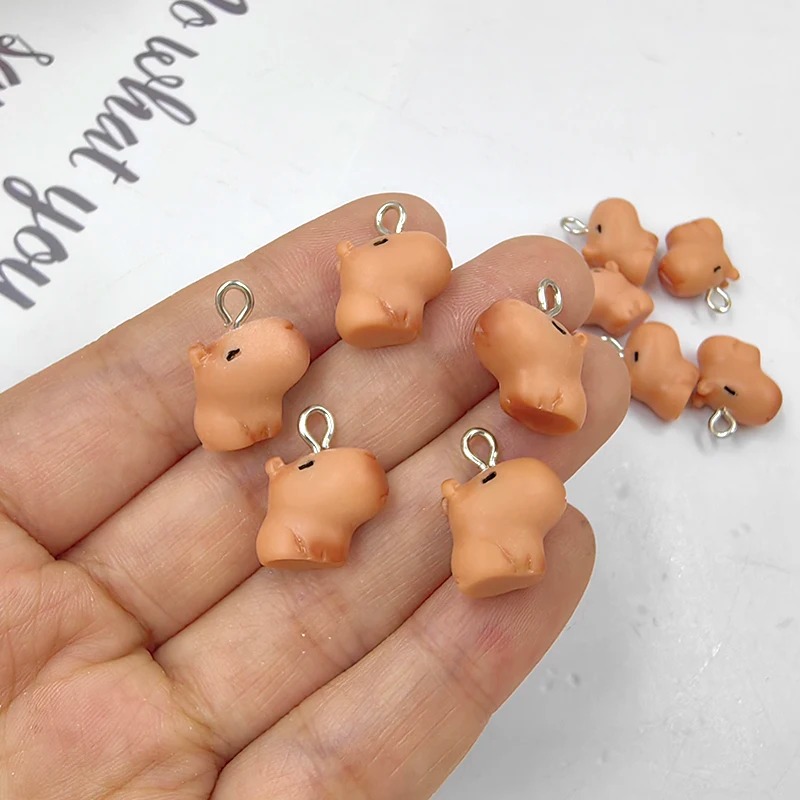 10pcs Cute Small Capybara Char - Resin Art Keychain 评论和价格