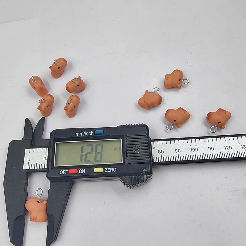 10pcs Cute Small Capybara Char - Resin Art Keychain 评论和价格